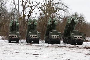 Rusia lanza ataque con decenas de misiles