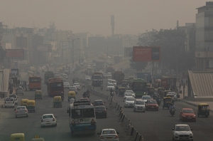 Cierran escuelas en Nueva Delhi por la contaminación