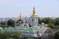 Varias personas mueren en tiroteo en Kiev