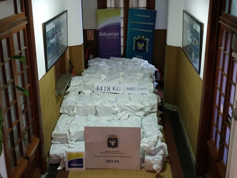 Incautan 444 kilos de cocaína en Tacuarembó