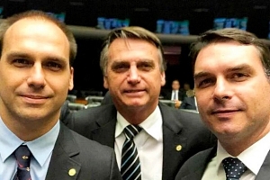 ¿Los hijos de Bolsonaro emigrarán a Italia?