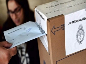 Argentina celebrará elecciones en octubre