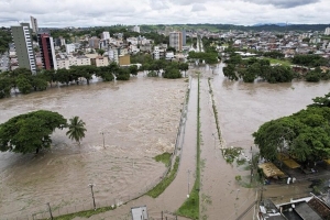 Brasil: Sube a 120 los muertos por las lluvias