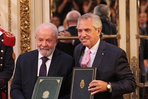 Fernández y Lula da Silva auguran camino de cooperación