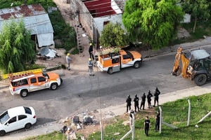 Demuelen viviendas vinculadas al narcotráfico en Dolores