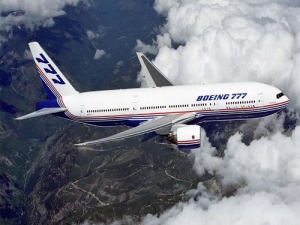 Japón suspende vuelos con Boeing 777