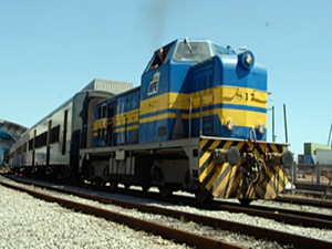 Vuelve tren de pasajeros
