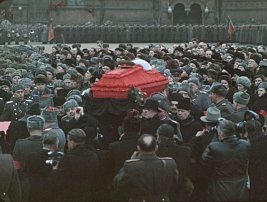 Cinemateca estrena: State Funeral de Sergei Loznitsa