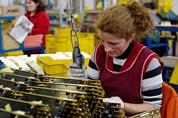 Jóvenes, la informalidad y la falta de oportunidades