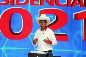 Perú: Candidato ofrece dialogar
