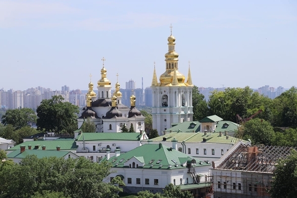 Varias personas mueren en tiroteo en Kiev