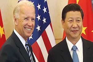 Biden habla con Xi Jinping