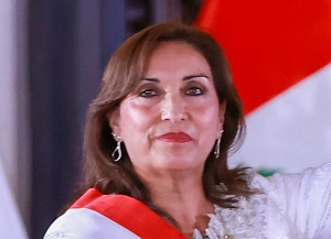 Perú emplaza al Congreso por adelanto de elecciones