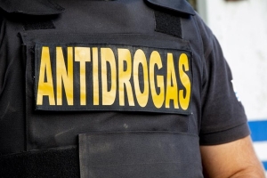 Incautan más de 3 kilos de droga