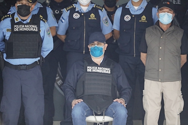 Expresidente de Honduras fue detenido