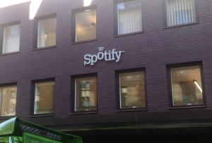 “Spotify forzado a salir de Uruguay”