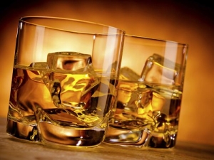 Ejecutivo aguarda ley sobre alcohol
