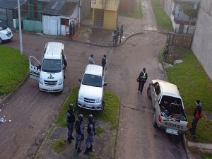 Una mujer murió y un hombre está grave