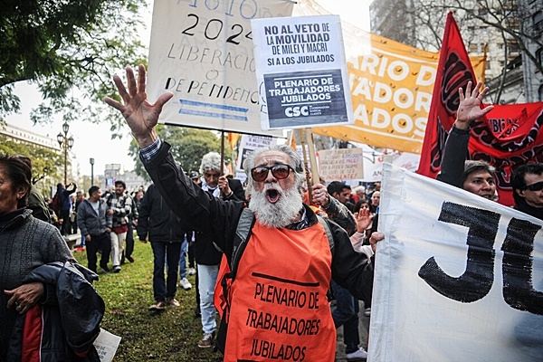 Argentina: Represión a los jubilados