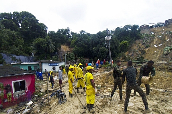 Inundaciones afectan municipios en Brasil